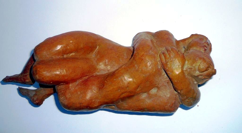 Amanti — scultura di Pasquale Lo Moro