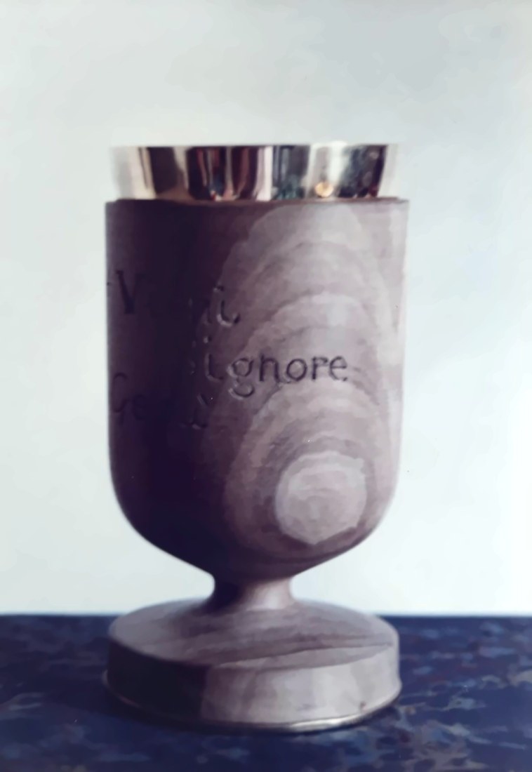Calice — scultura di Pasquale Lo Moro