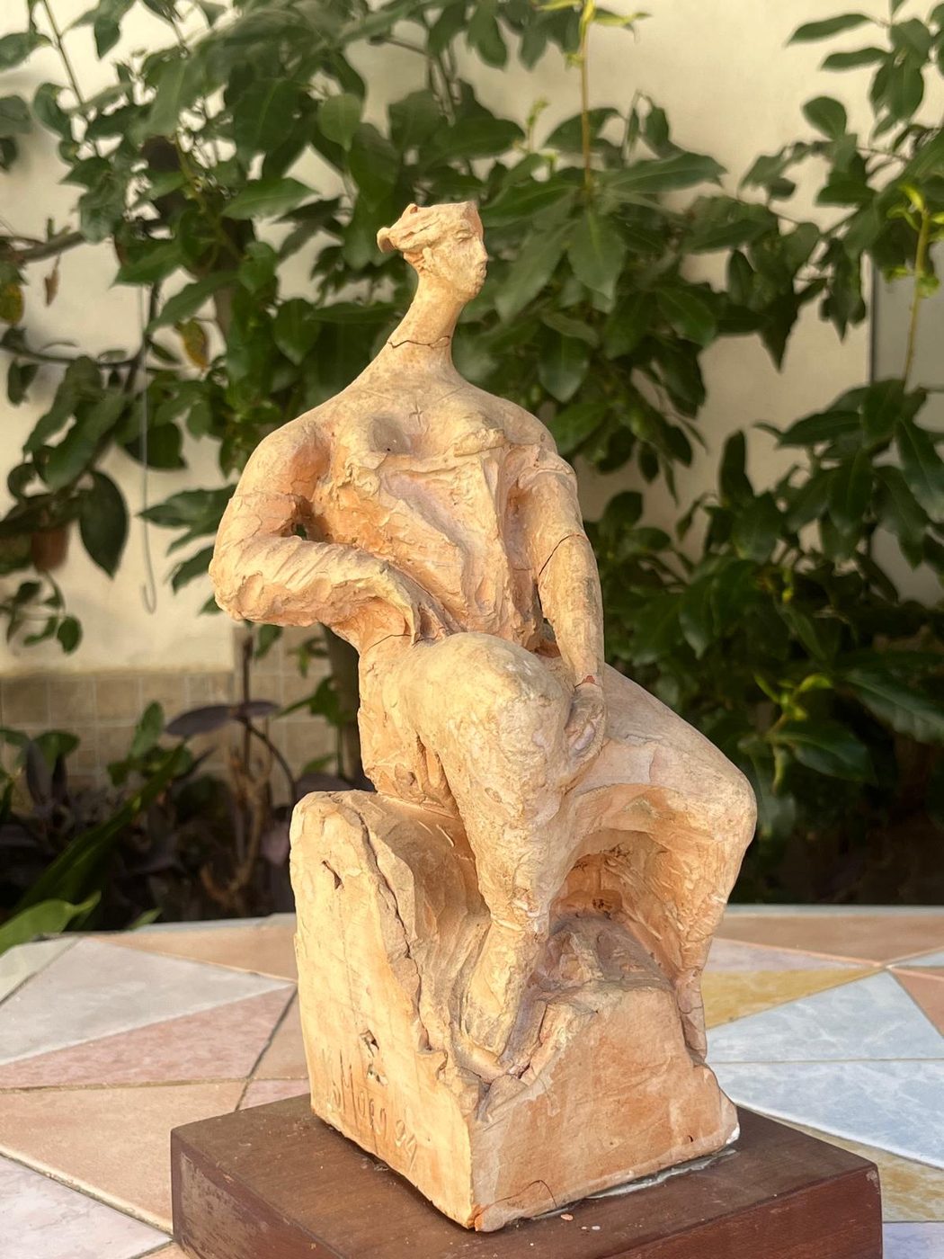 L'Italia — scultura di Pasquale Lo Moro