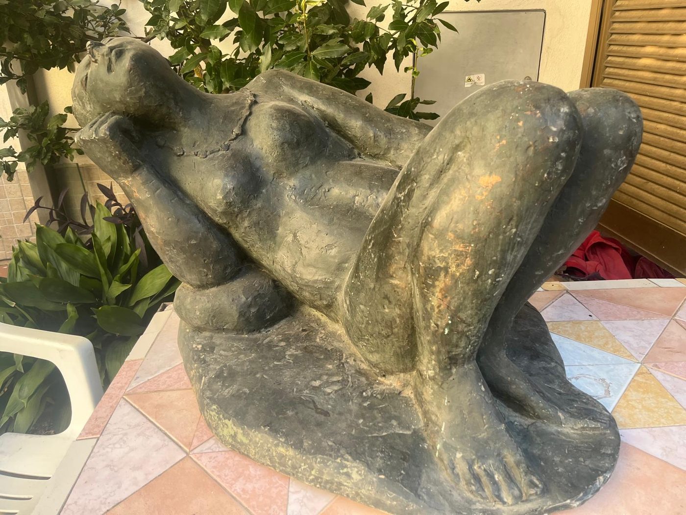Riposo — scultura di Pasquale Lo Moro